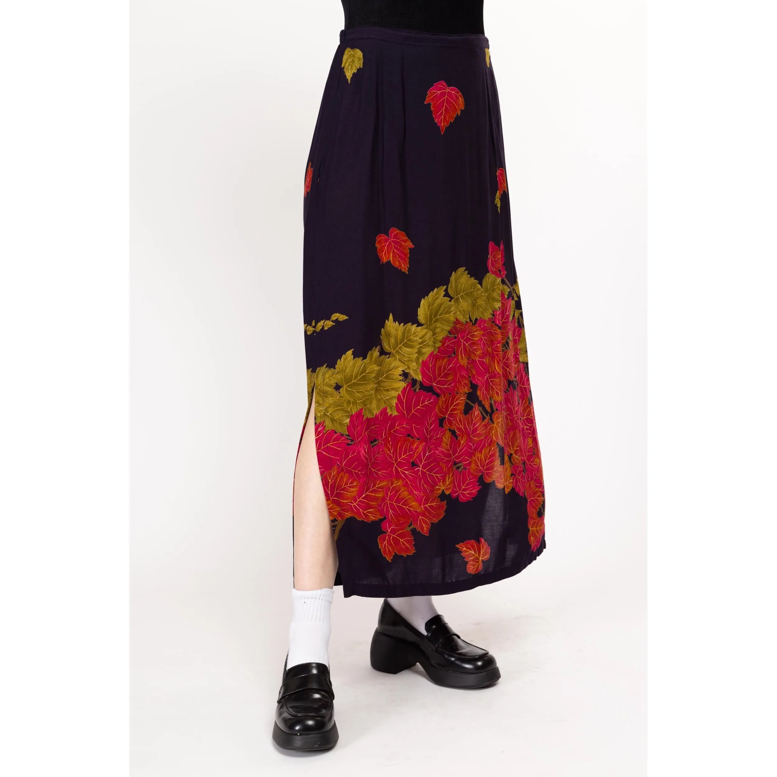 Medium 80s Fall Leaf Print Maxi Skirt