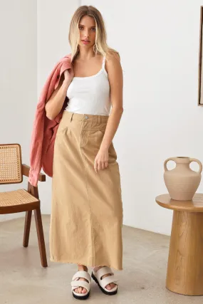 Mid Waist A-Line Frayed Hem Back Leg Slit Maxi Skirt