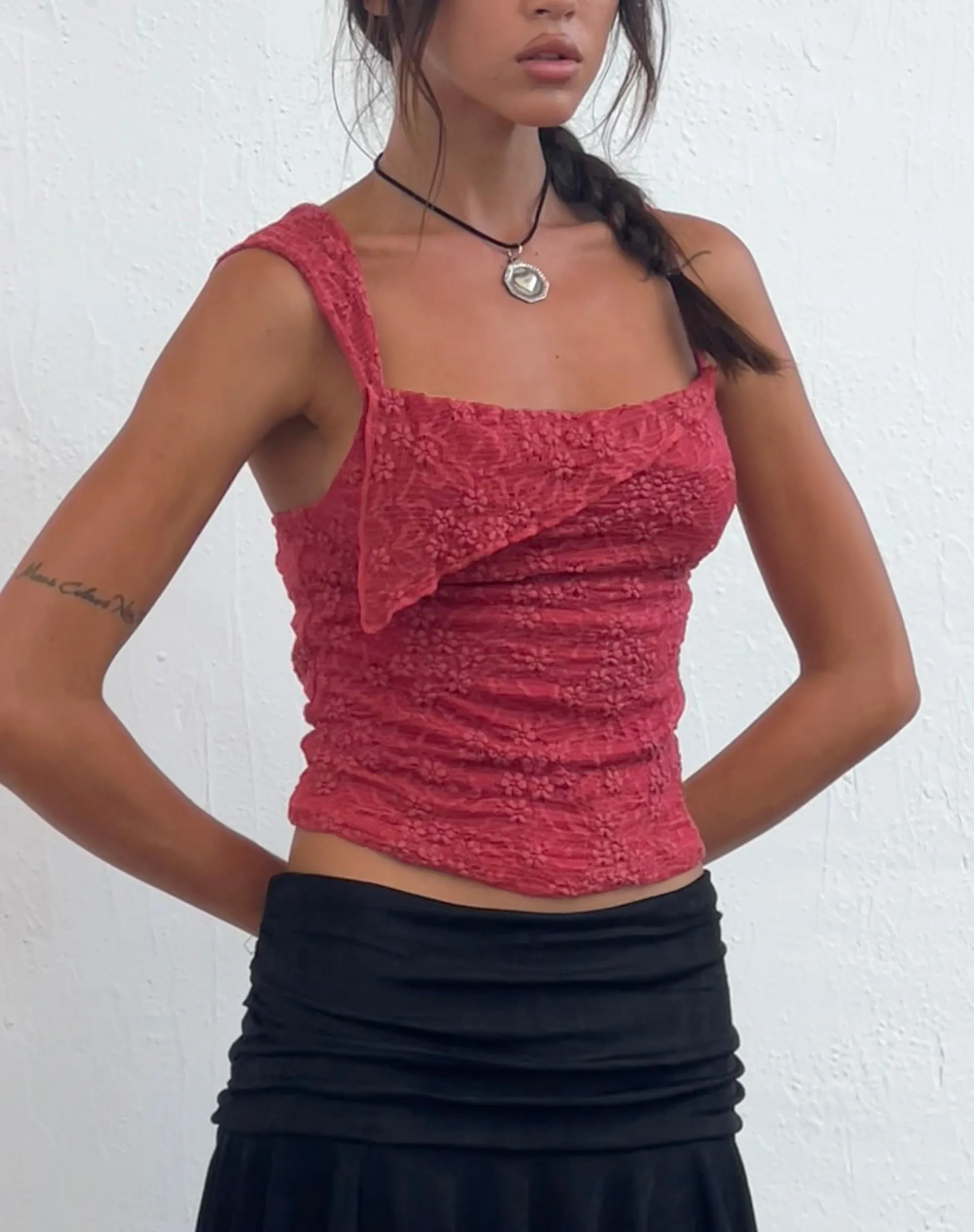 Sambu Lace Cami Top in Red