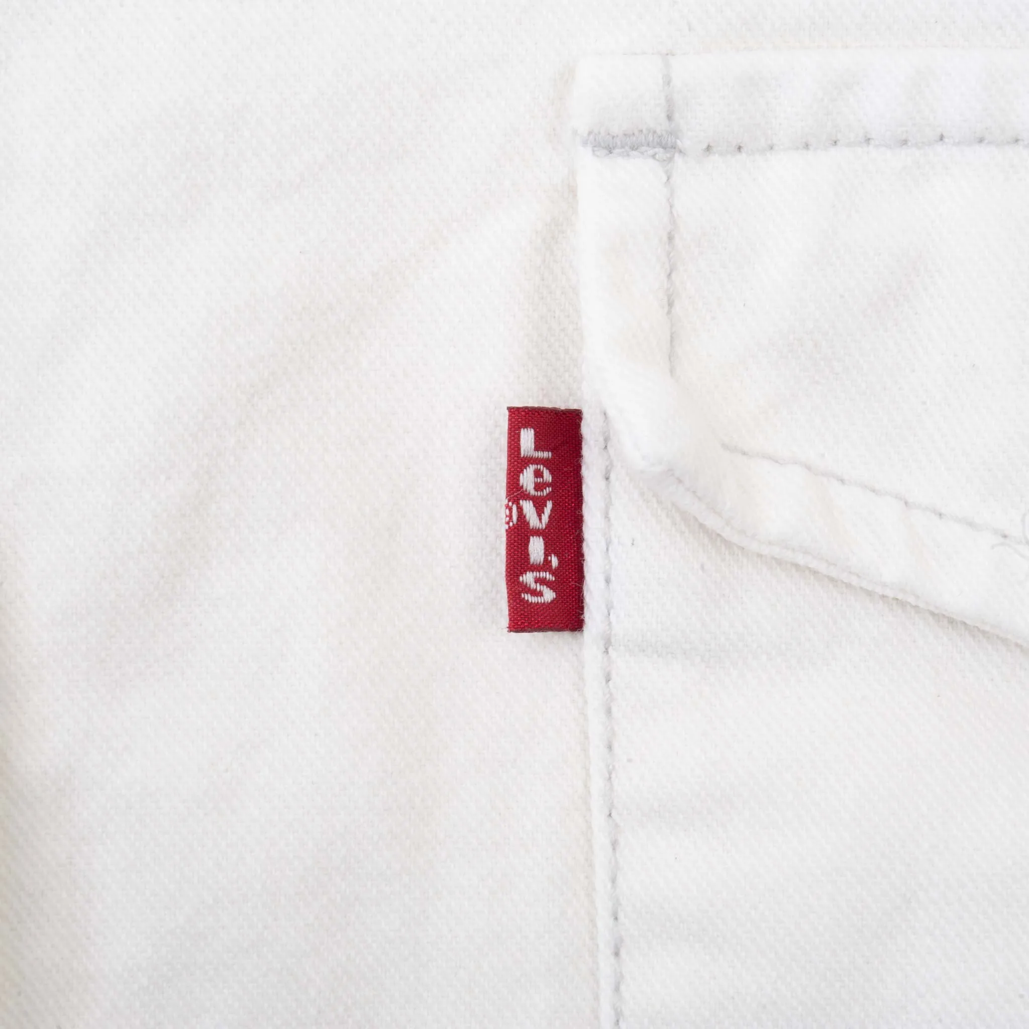 VINTAGE LEVIS RED TAB DENIM WHITE POCKET SHIRT 2000S SIZE XL