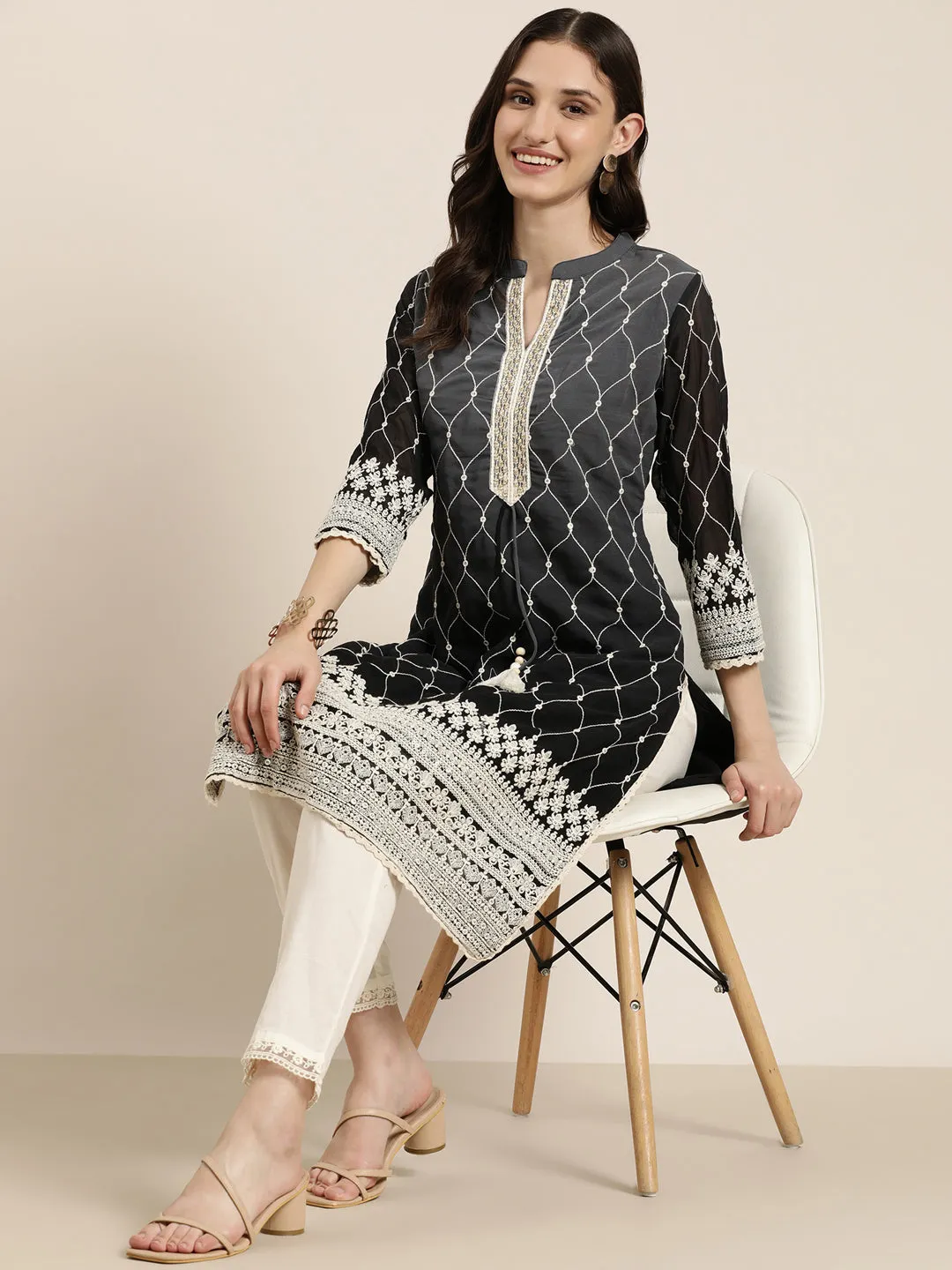 Women Grey Solid Kurta Set