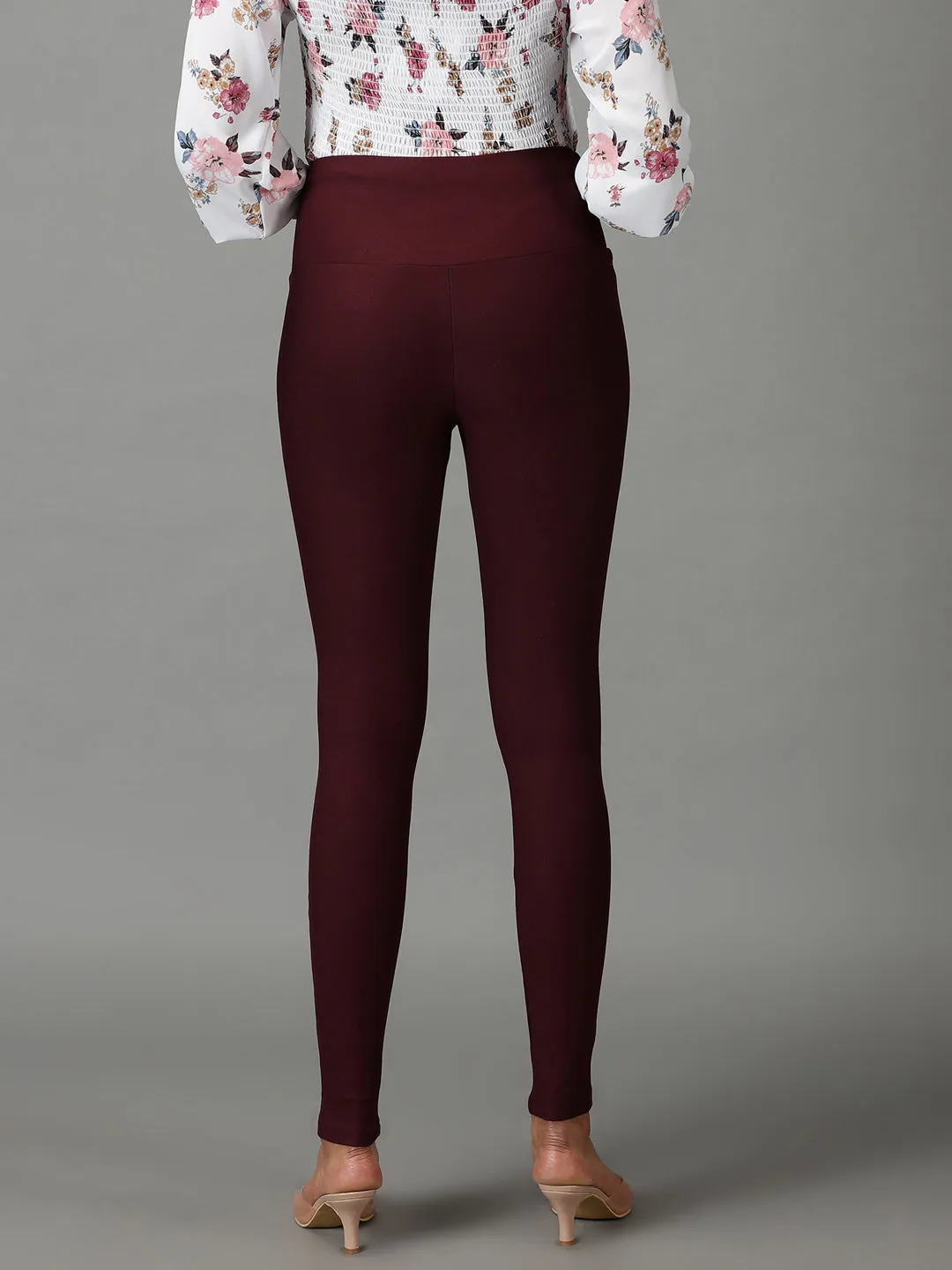 Women's Burgundy Solid Skinny Fit Jegging